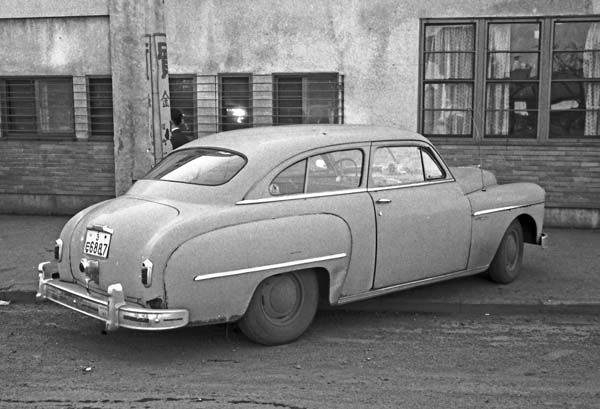 49-2c (080-07) 1949 Dodge Cornet 2dr Club Coupe.jpg
